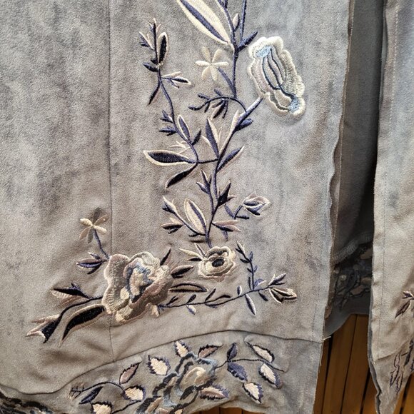 Curations Open Jacket Faux Suede XL Embroidered Light Blue - Picture 3 of 7